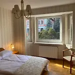 Apartament U Basi Przy Centrum Zdrowia Dziecka